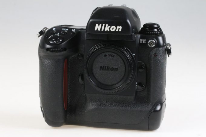 Nikon F5 Gehäuse - #3130714