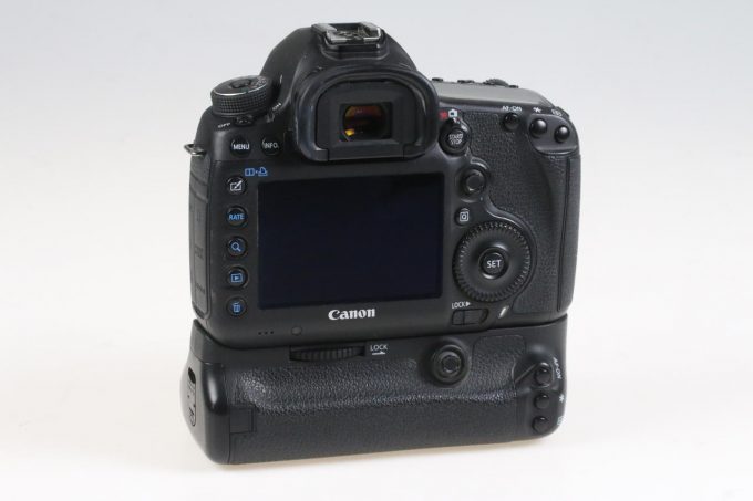 Canon EOS 5D Mark III mit Zubehörpaket - #063024028776