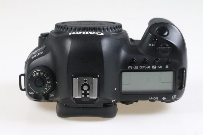 Canon EOS 5D Mark IV - #103055001763