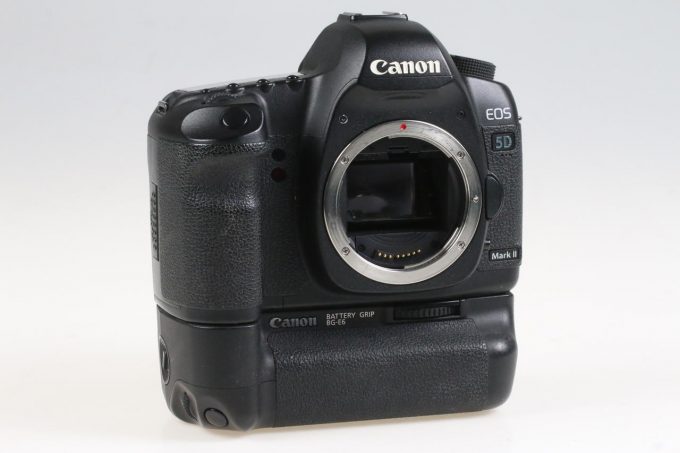 Canon EOS 5D Mark II mit Zubehörpaket - #0830608527