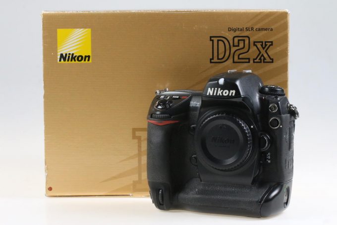 Nikon D2X Gehäuse - #5075387