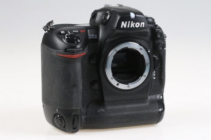 Nikon D2X Gehäuse - #5030345
