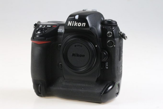 Nikon D2X Gehäuse - #5001896