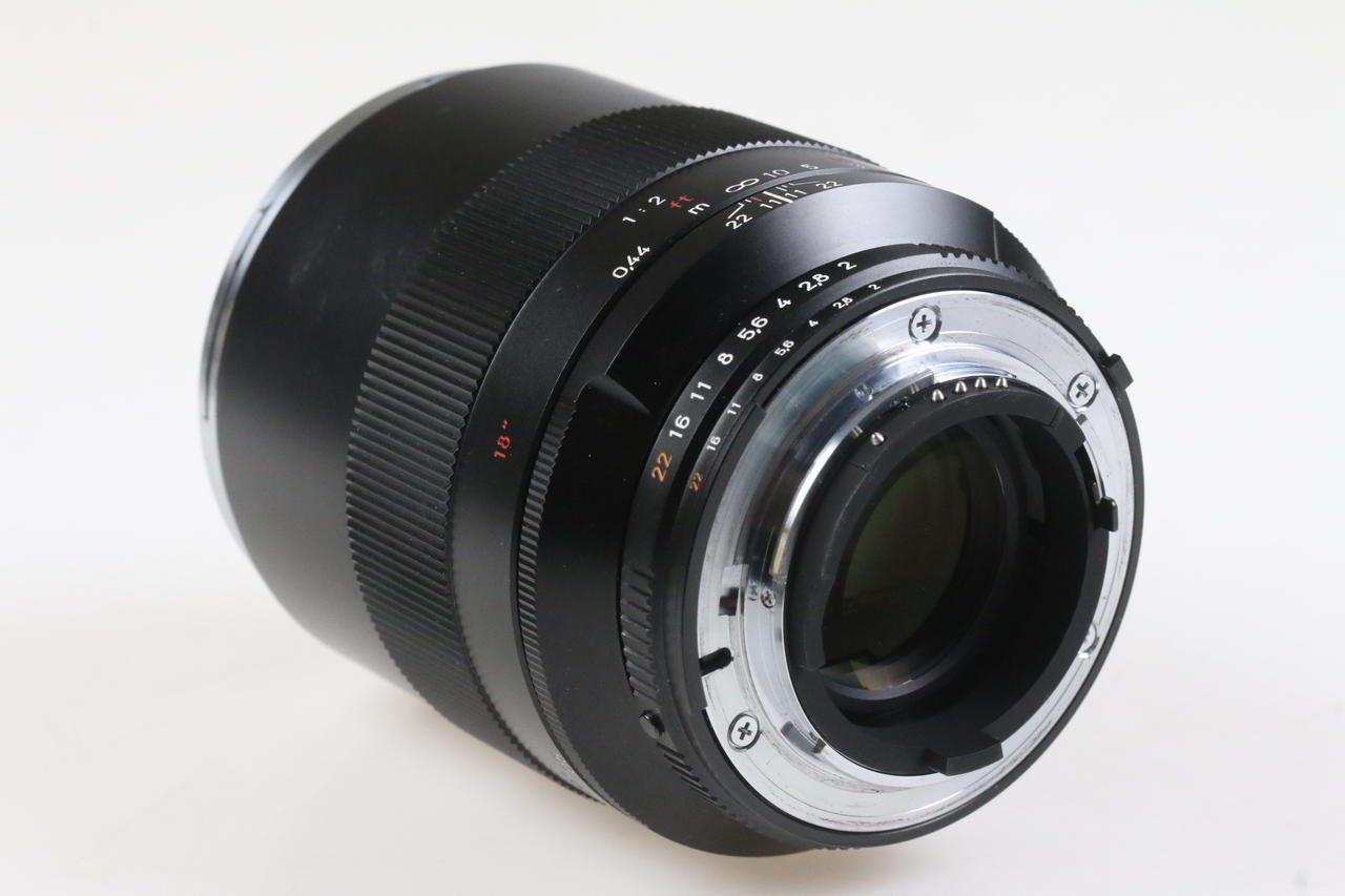 Zeiss Makro-Planar T* 100mm f/2,0 ZF.2 für Nikon F