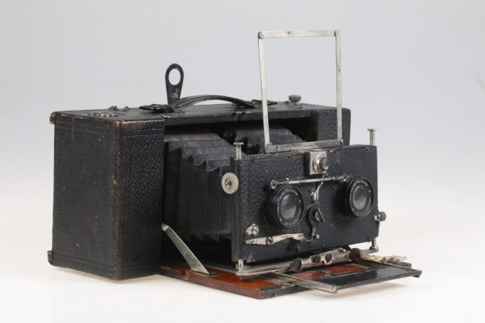 Dr. KRÜGENER Stereokamera mit Rapid Delta Periscop - #NR. 19