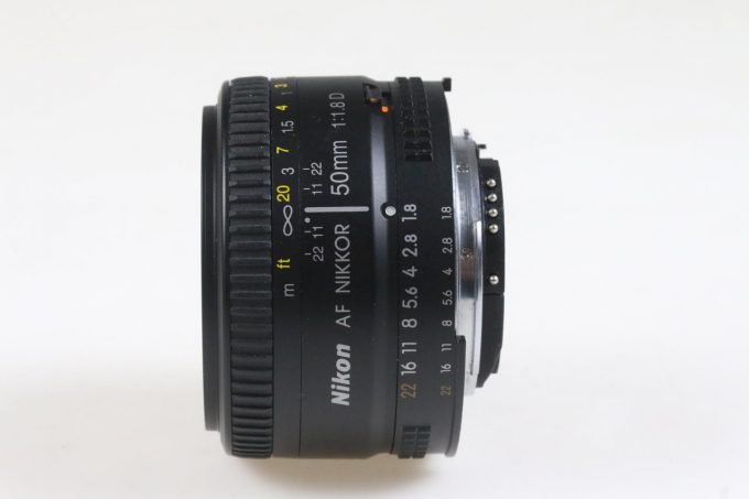 Nikon AF 50mm f/1,8 D - #2421533