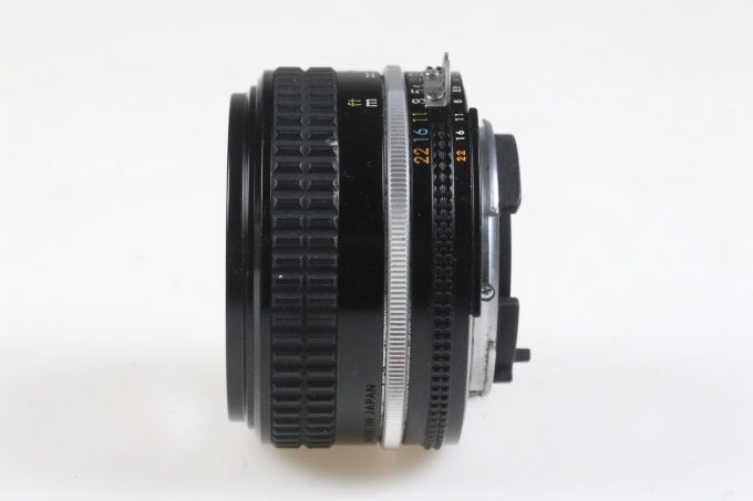 Nikon MF 50mm f/1,8 Ais - #3167794
