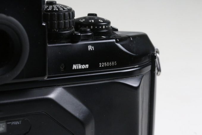 Nikon F4s Gehäuse - #2258685