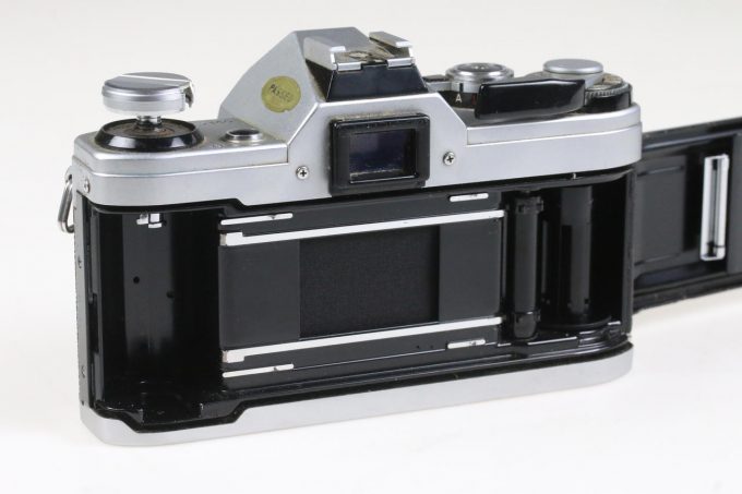 Canon AE-1 Gehäuse - #2767160