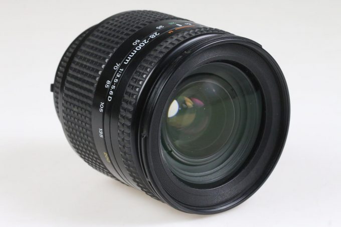 Nikon AF 28-200mm f/3,5-5,6 D - #244175