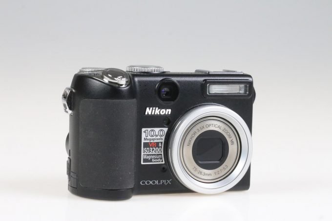 Nikon Coolpix P5000