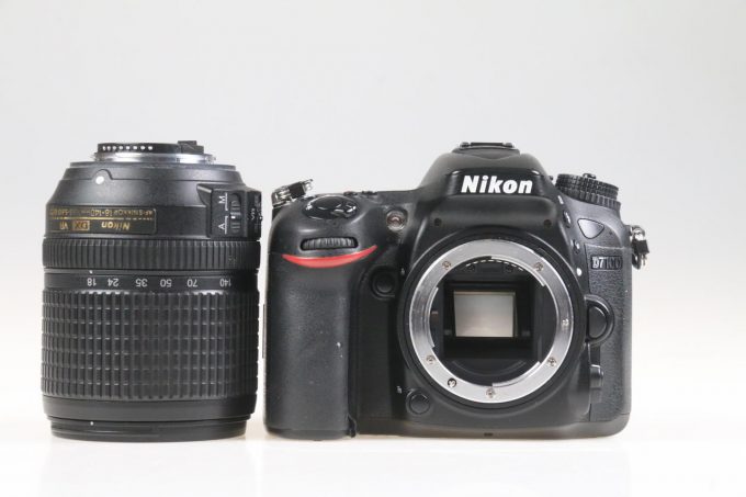 Nikon D7100 mit AF-S DX 18-140mm f/3,5-5,6 VR - #4532191