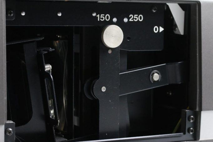 Hasselblad PCP80 6x6 Diaprojektor mit 150mm f/3,5 Zeiss Planar