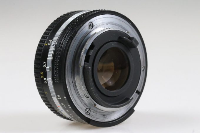 Nikon MF 50mm f/1,8 Ais - #4121084