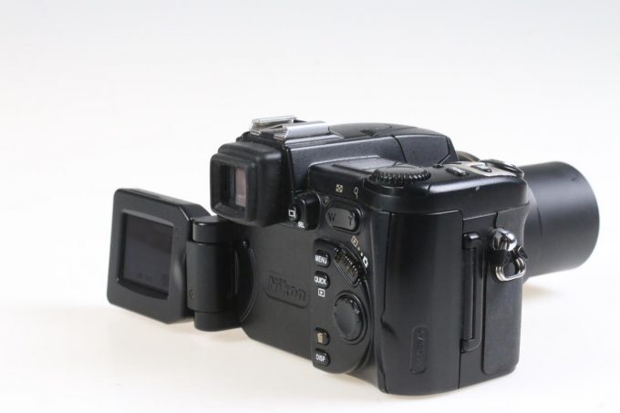 Nikon Coolpix 5700 Kompaktkamera - #4120890