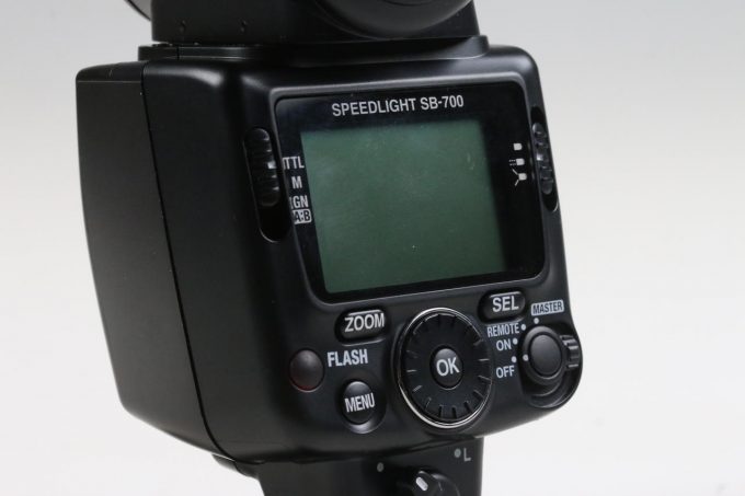 Nikon Speedlight SB-700 Blitzgerät - #3088667