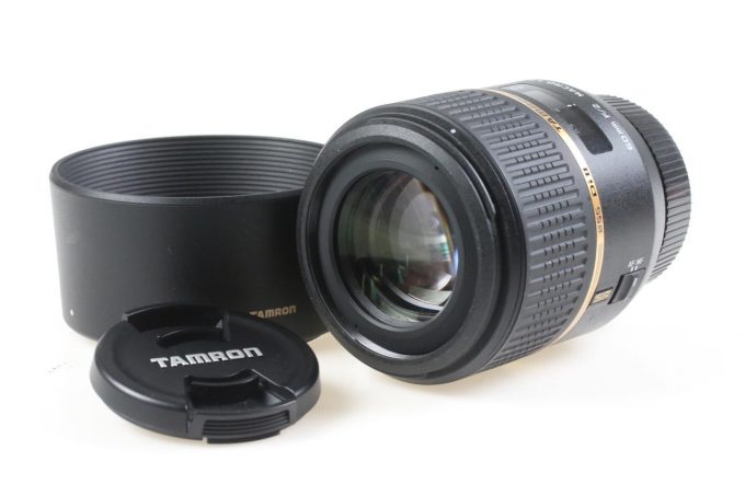 Tamron 60mm f/2,0 Di II Macro für Nikon F (AF) - #020171