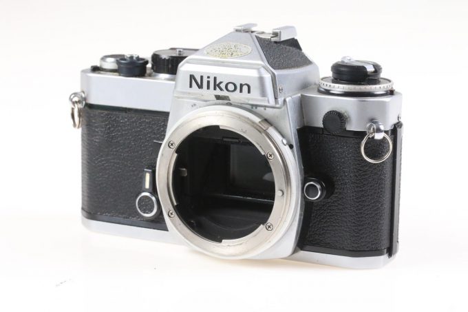Nikon FE Gehäuse »FARBE« - #3066097