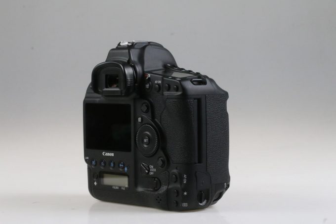 Canon EOS-1D X Mark II - #023011000346