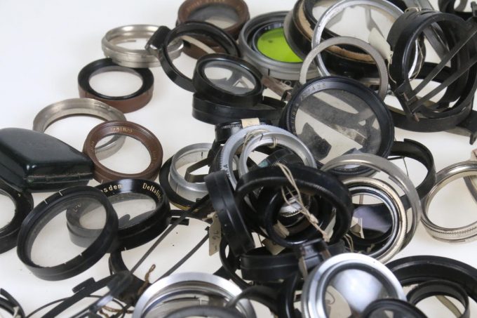 Konvolut diverse Filter und Halter