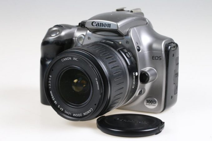Canon EOS 300D mit EF-S 18-55mm f/3,5-5,6 - #1370442155