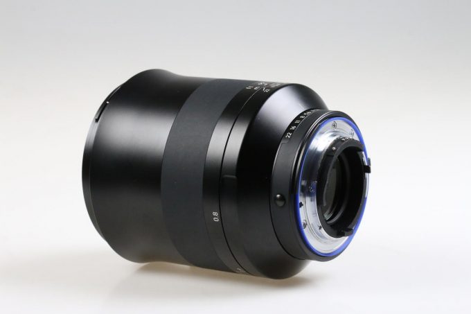 Zeiss Milvus 135mm f/2,0 ZF.2 für Nikon F - #51660063 - Image 5