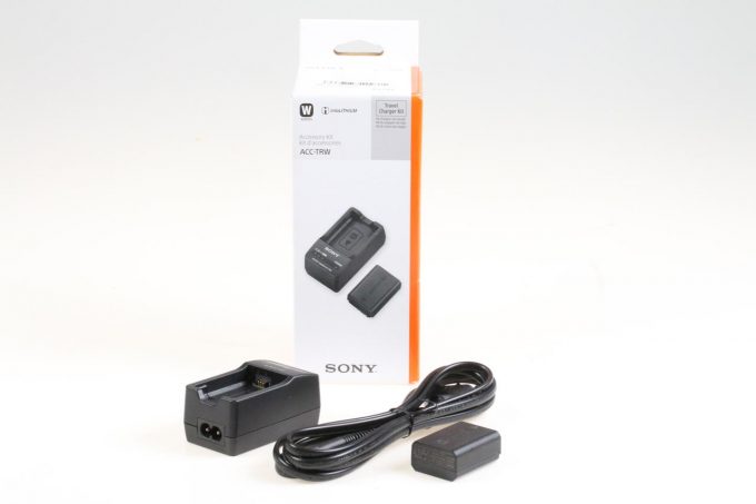 Sony ACC-TRW Travel Charger Kit - Akku und Ladegerät