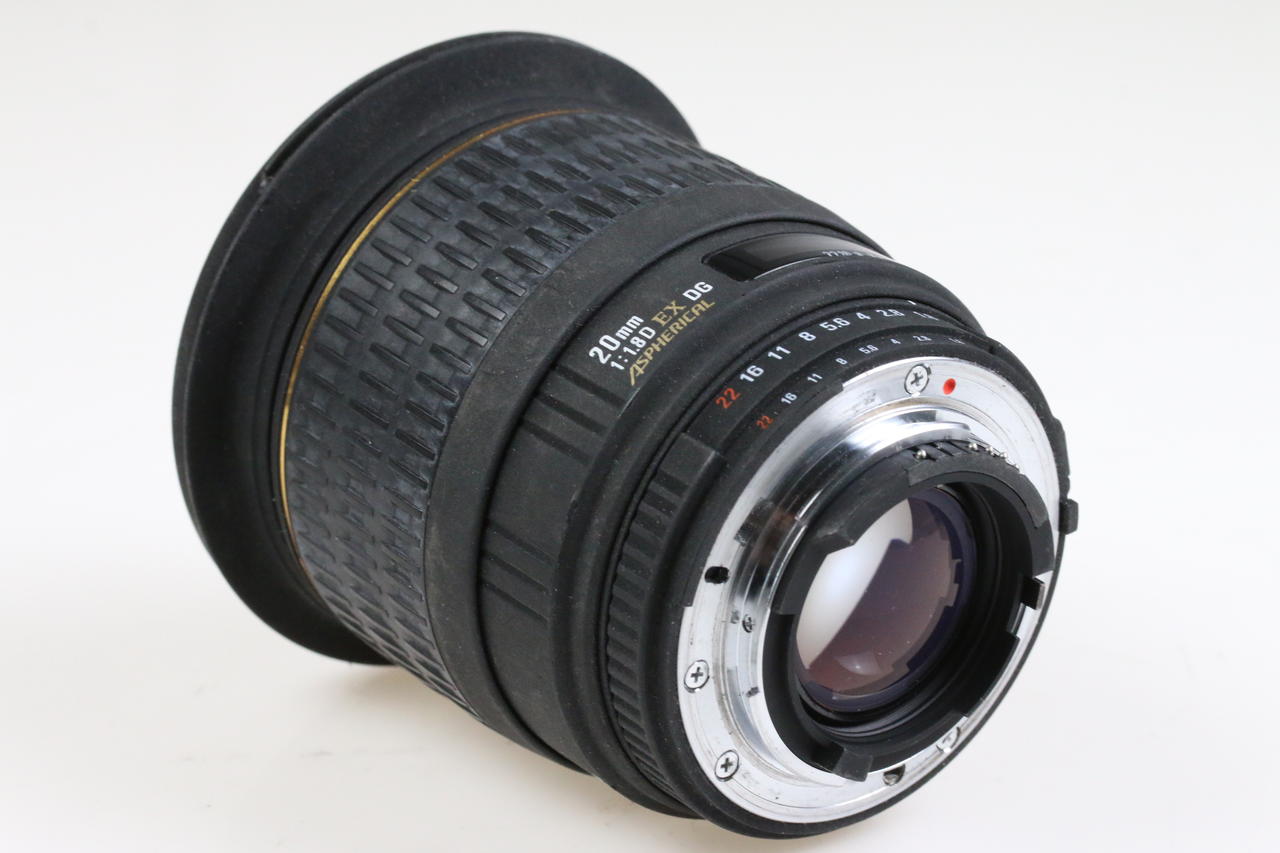 Sigma 20mm f/1,8 EX DG ASPH für Nikon F (FX) - #2008406 - Image 3