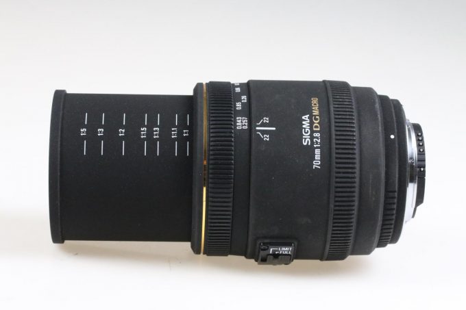 Sigma 70mm f/2,8 EX DG Macro für Nikon F (AF FX) - #1041529 - Image 2