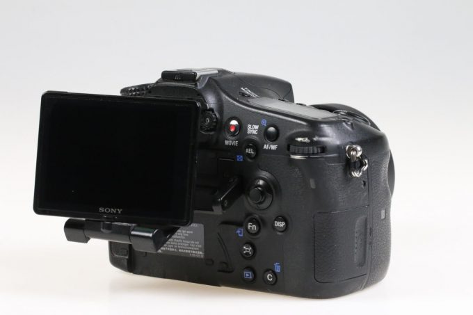 Sony Alpha SLT-77 II mit 16-80mm f/3,5-4,5 ZA - #3776732