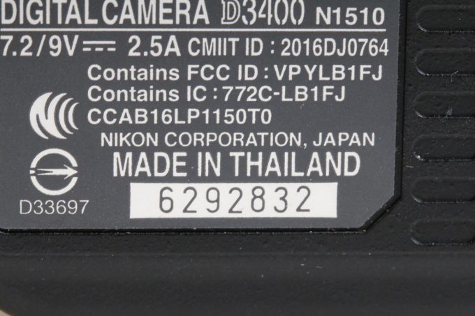 Nikon D3400 mit AF-P DX 18-55mm f/3,5-5,6 G VR - #6292832