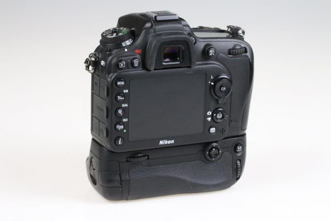 Nikon D7200 mit Zubehörpaket - #4499695