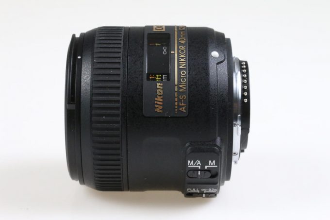 Nikon AF-S DX Micro Nikkor 40mm f/2,8 G - #6090278