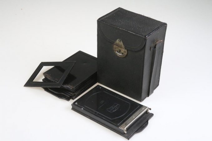 Zeiss Ikon Lederbox mit diversen Planfilmkassetten - 9 Teilig