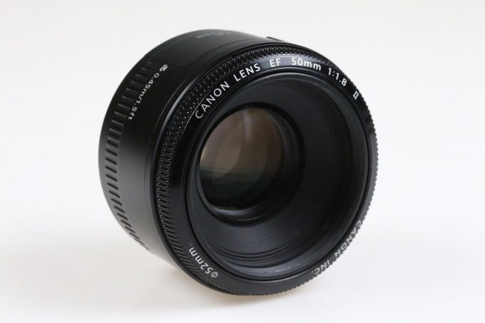 Canon EF 50mm f/1,8 II - #1815219444
