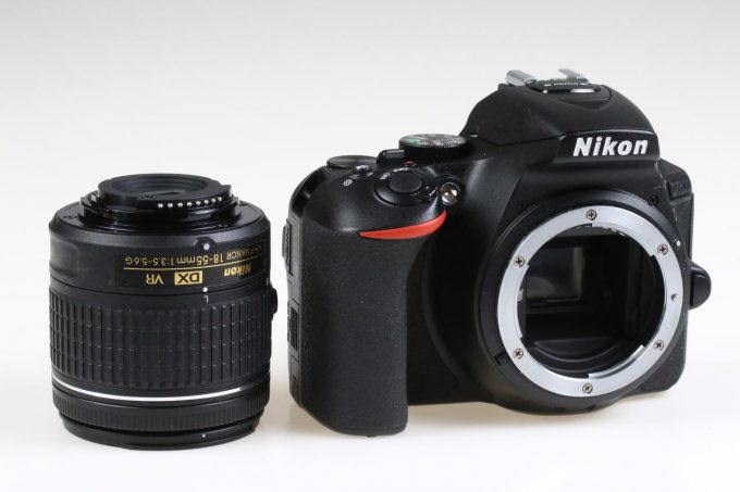 Nikon D5600 mit AF-P Nikkor 18-55mm 3,5-5,6 VR - #6048977