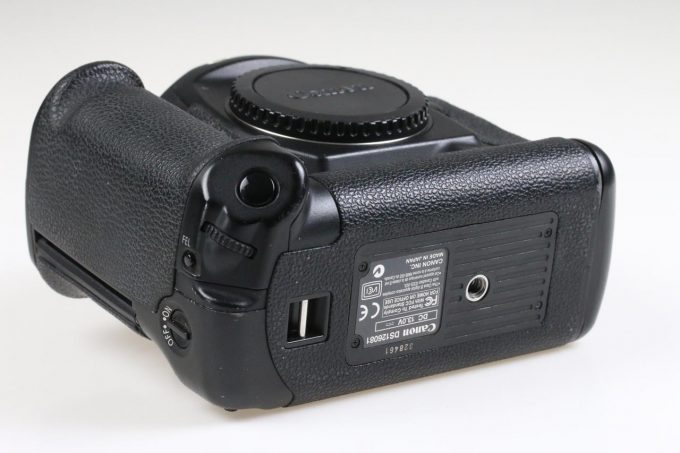 Canon EOS-1Ds Mark II - #328461