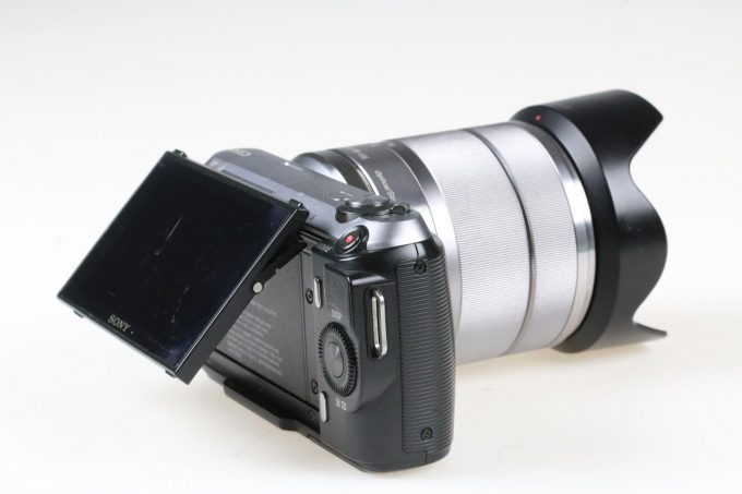 Sony NEX-C3 mit E 18-55mm OSS Objektiv - #5016844