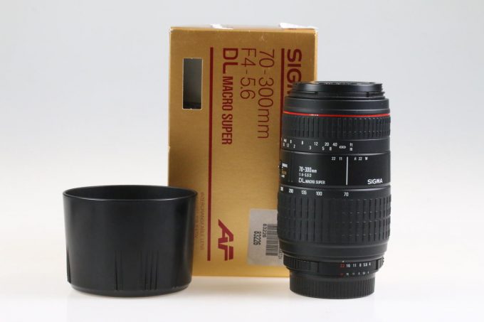 Sigma 70-300mm f/4,0-5,6 DL für Nikon F (AF FX) - #1115271