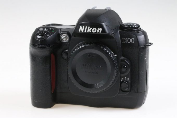 Nikon D100 Gehäuse - #2048860