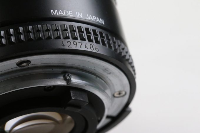 Nikon AF 50mm f/1,8 - #4297486