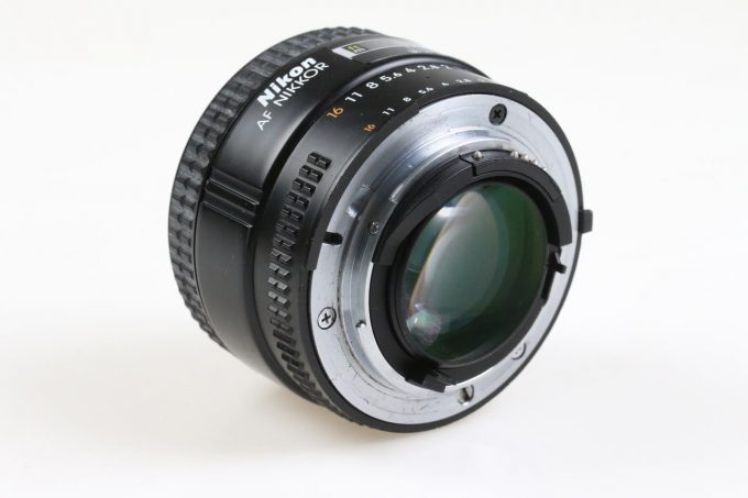 Nikon AF NIKKOR 50mm f/1,4 - #3010788