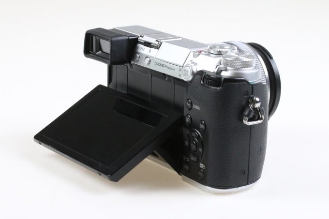 Panasonic DMC-GX7 mit 14-42mm f/3,5-5,6 G Vario - #FS5EC301502