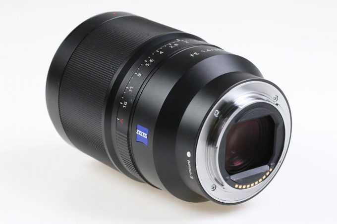 Sony Distagon T* FE 35mm f/1,4 ZA - #0236017 - Image 4