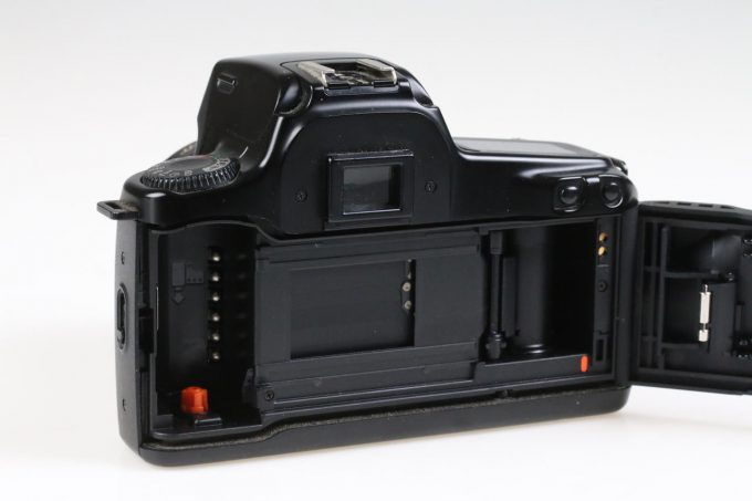 Canon EOS 1000F Set EF 35-80mm f/4,0-5,6 USM - #4554720
