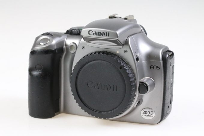Canon EOS 300D - #1030405940