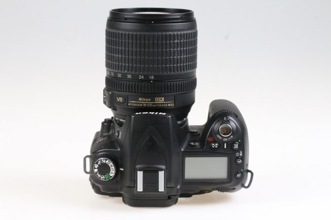 Nikon D90 mit AF-S DX 18-105mm f/3,5-5,6 G ED VR - #6308676