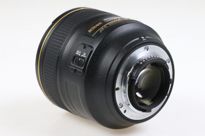 Nikon AF-S 85mm f/1,4 G - #264037