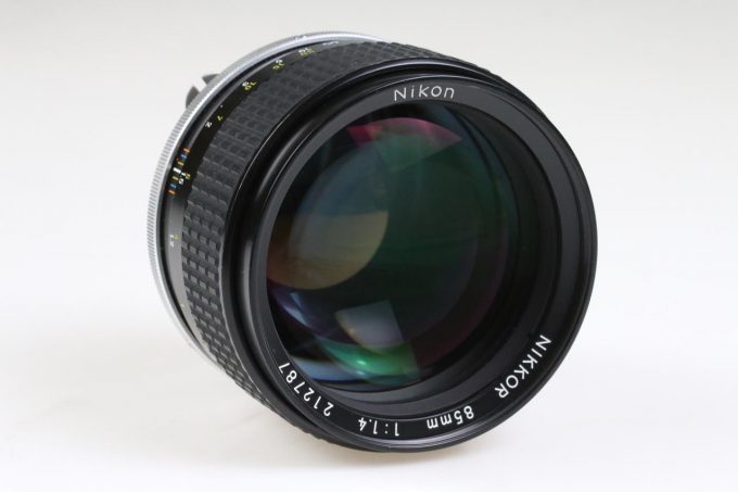 Nikon MF 85mm f/1,4 AI-S - #212787