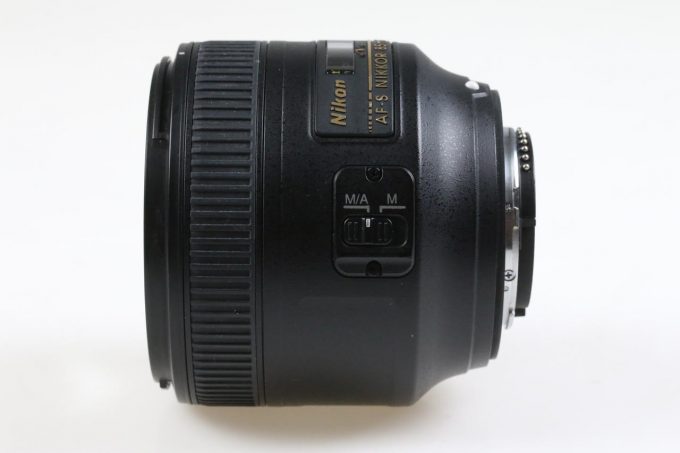 Nikon AF-S 85mm f/1,8 G - #210384
